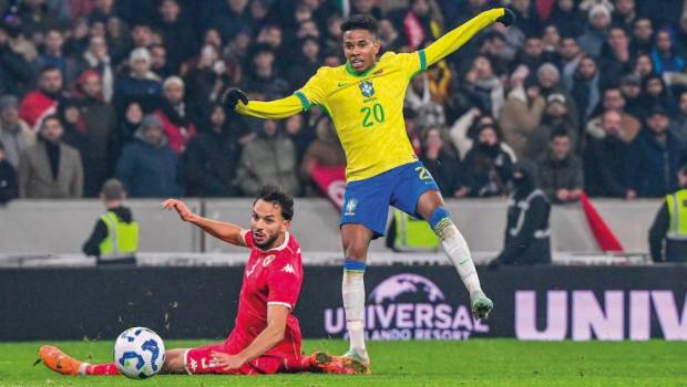 generation pouvoir comment les nouveaux talents redefinissent football mondial